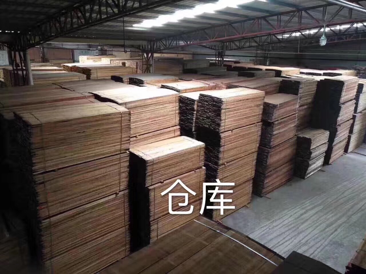 黃金胡桃木5.0-6.0到貨，顏色大美，極受歡迎。各位老板趕緊來下訂單咯。